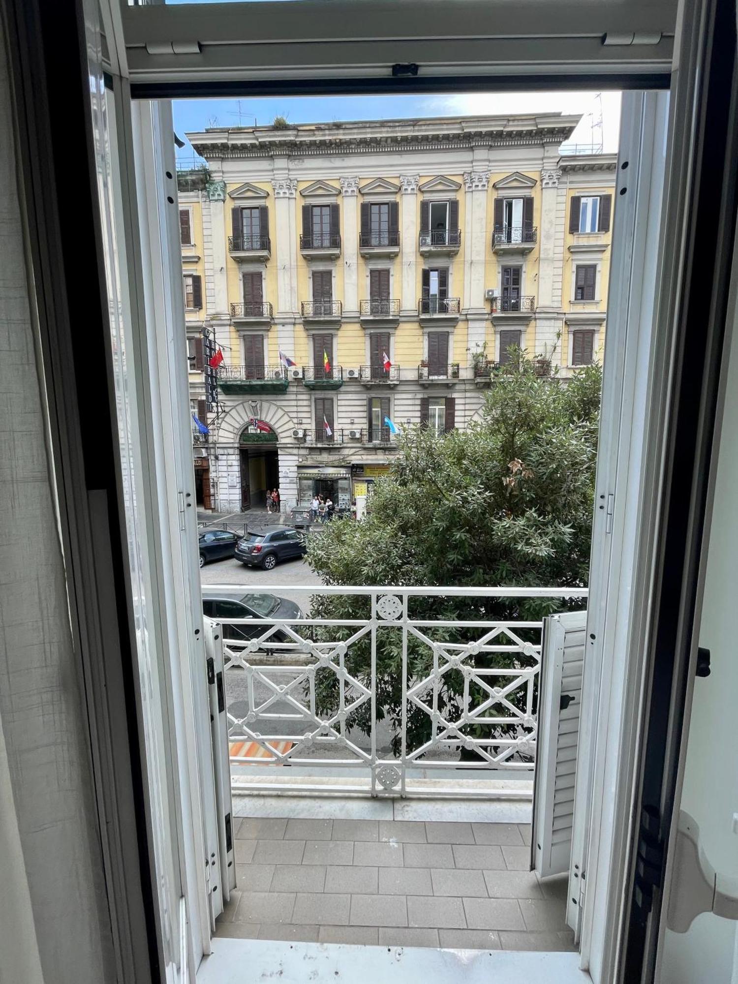 Casa Duchesca Bed and Breakfast Napoli Eksteriør billede